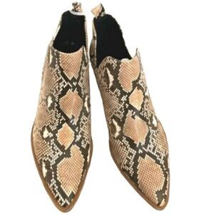Ladies Western Snakeprint cut out ankle boots sz 9.5